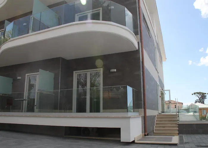 Hotel Ekotel